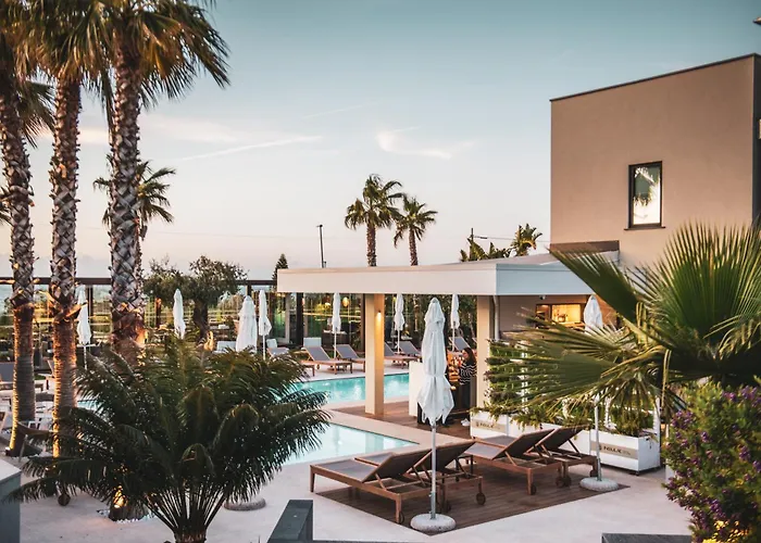 Insulae Resort